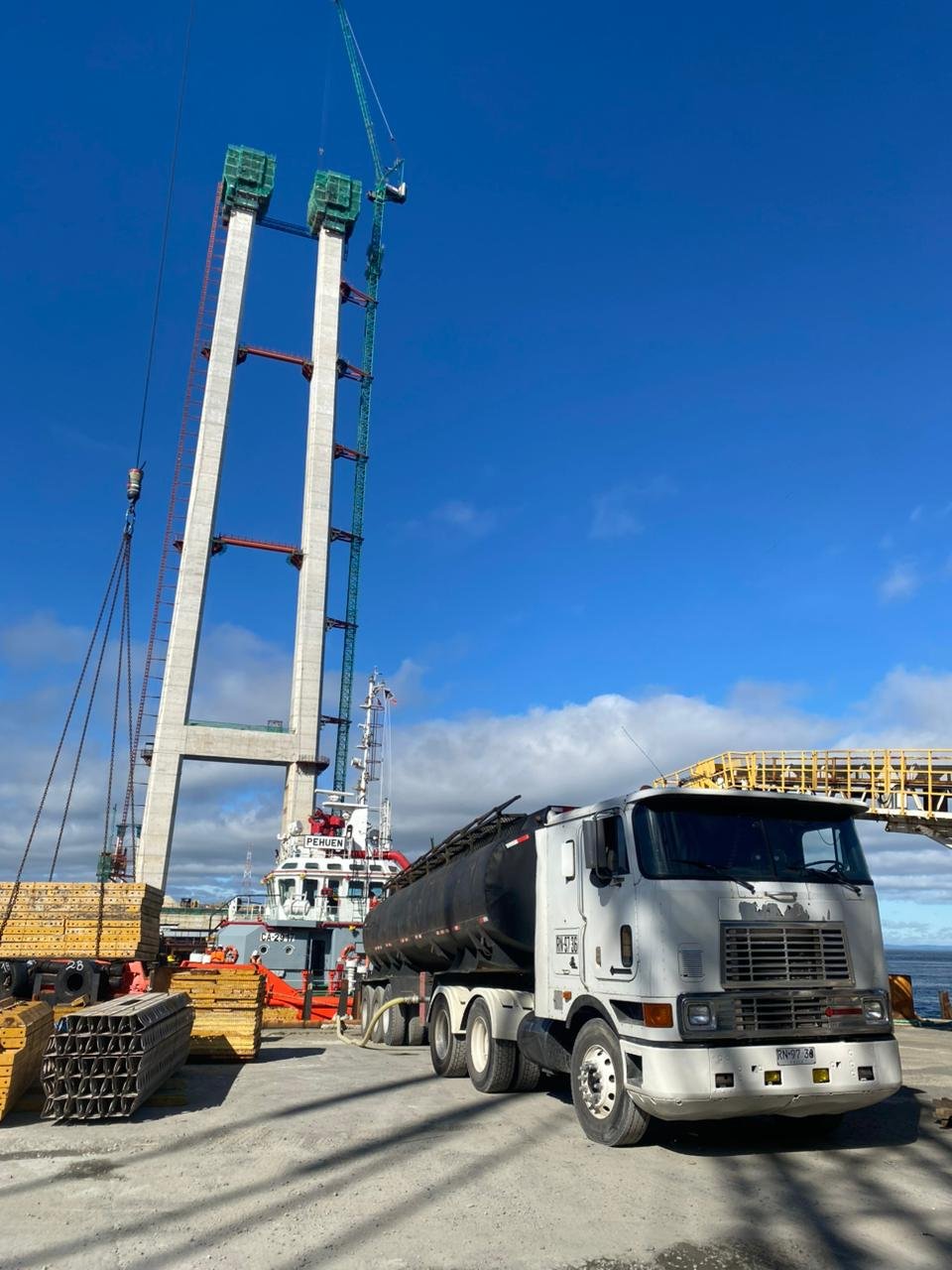 Nosotros whatsapp image 2026 01 22 at 5.24.19 pm (2)